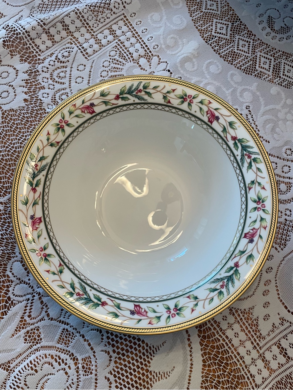 FITZ and FLOYD Christmas Winter Holiday Bone China Round Serving Bowl 10" in Box